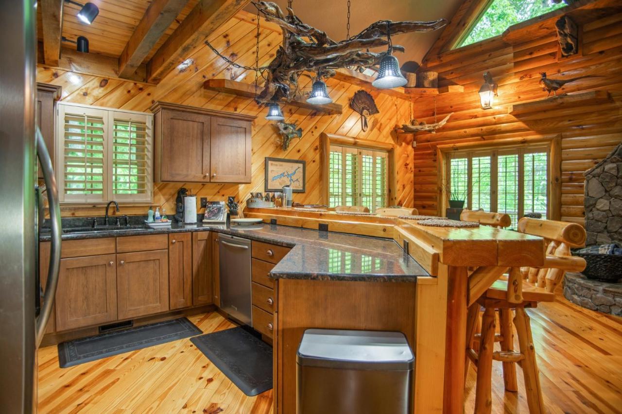 Iron Mountain Lodge - Beautiful Cabin With Forest & Mountain Views! Butler Exteriér fotografie