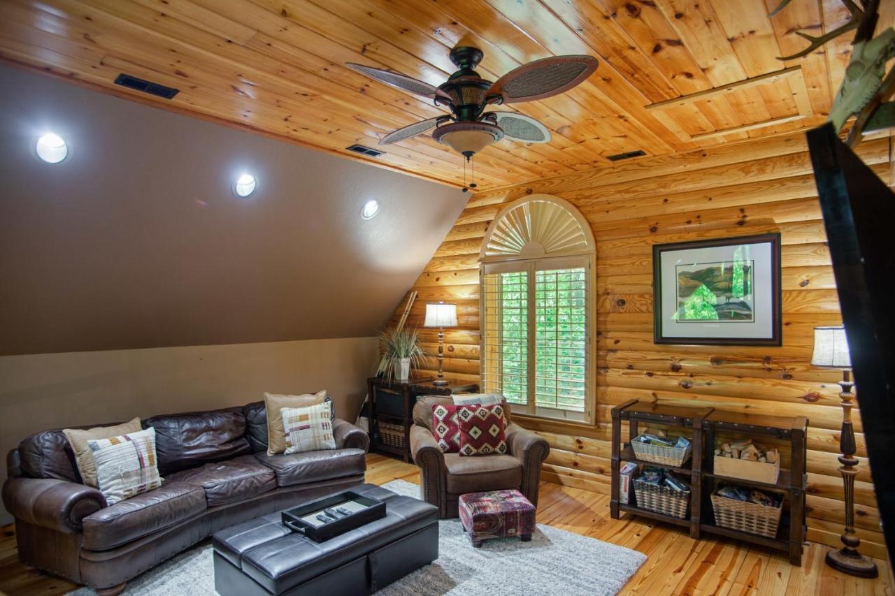 Iron Mountain Lodge - Beautiful Cabin With Forest & Mountain Views! Butler Exteriér fotografie